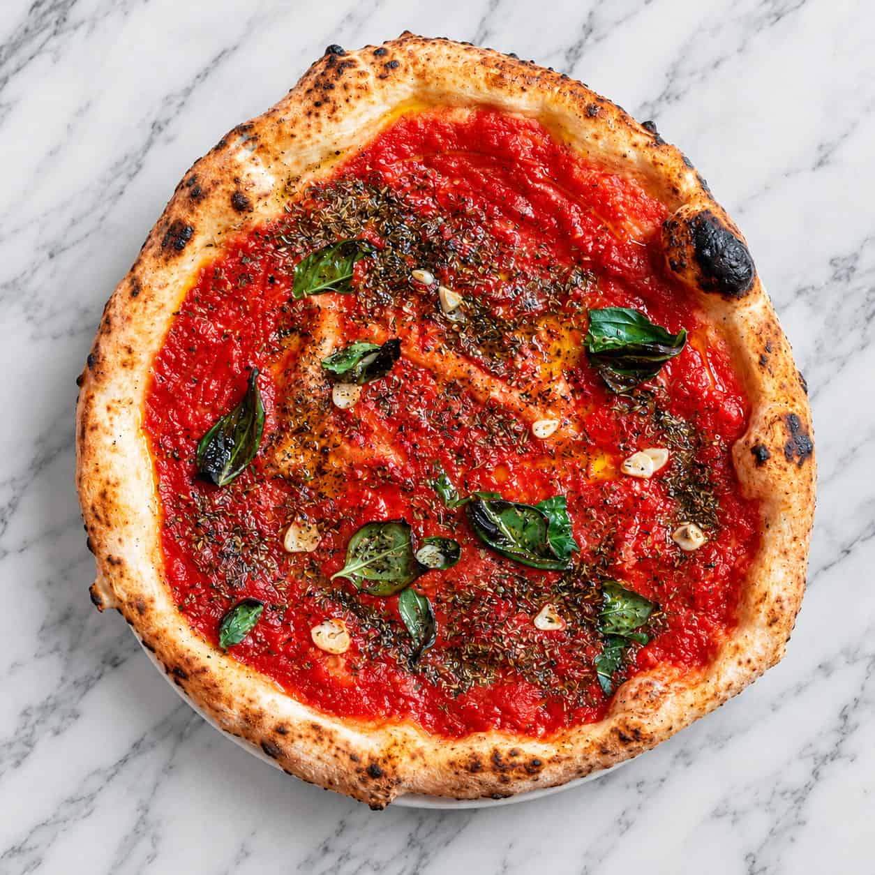 Marinara Pizza - Solania San Marzano, Garlic, Oregano, Basil, Levante EVOO from Andria (No Seafood, No Cheese)